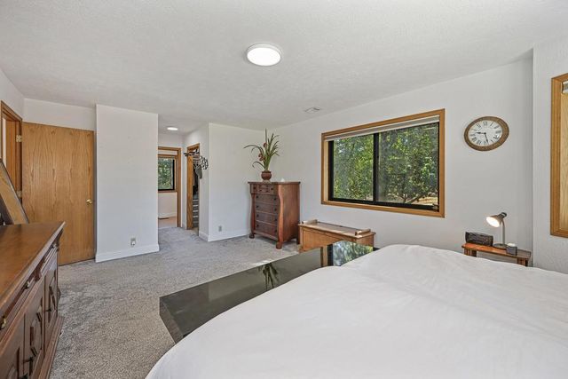 2831 Derrick Dr, Greenwood, CA 95635