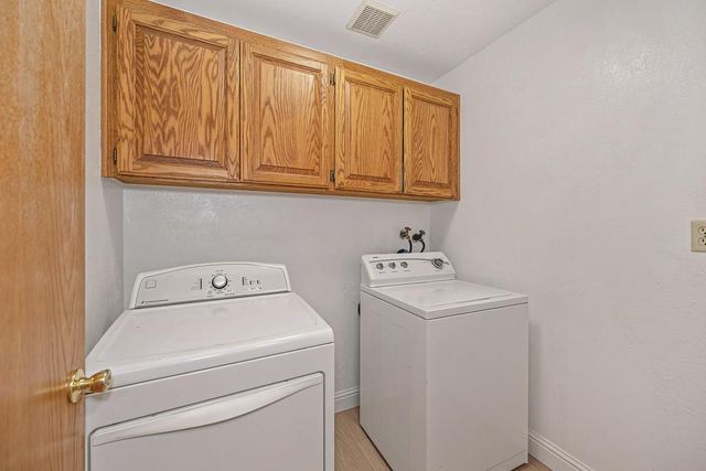 2831 Derrick Dr, Greenwood, CA 95635