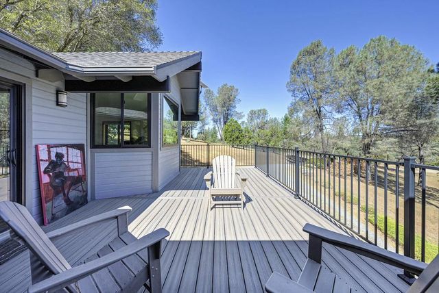 2831 Derrick Dr, Greenwood, CA 95635