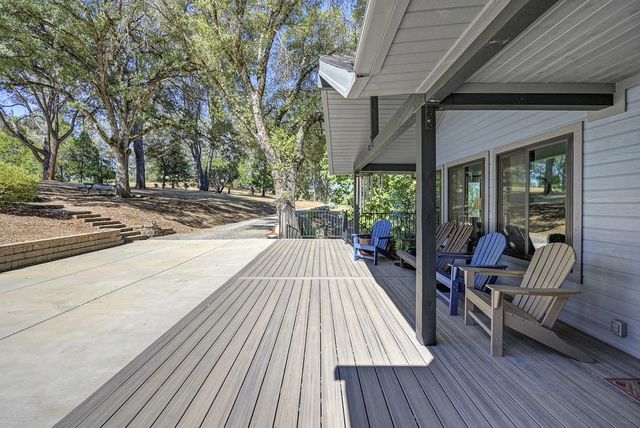 2831 Derrick Dr, Greenwood, CA 95635