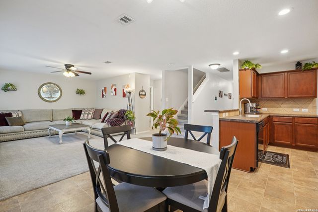 2854 oakdell, New Braunfels, TX 78130