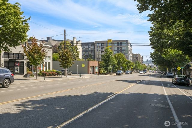 5920 24th Avenue NW, Seattle, WA 98107