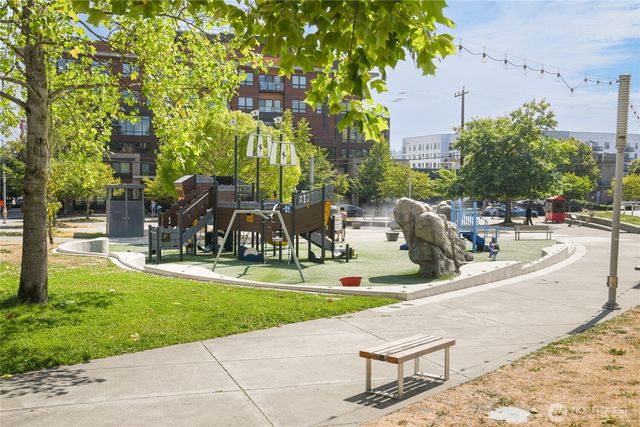 5920 24th Avenue NW, Seattle, WA 98107