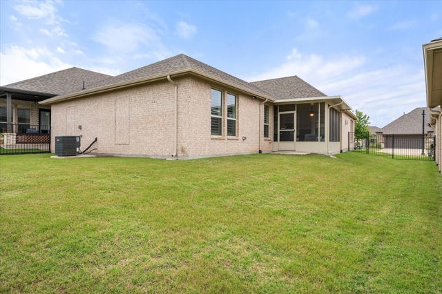 919 Capella Lane, Mansfield, TX 76063