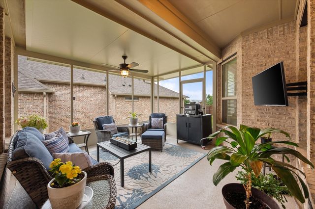 919 Capella Lane, Mansfield, TX 76063