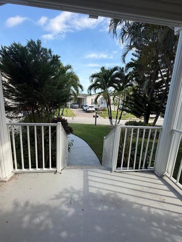 4165 3rd Court, Atlantis, FL 33462