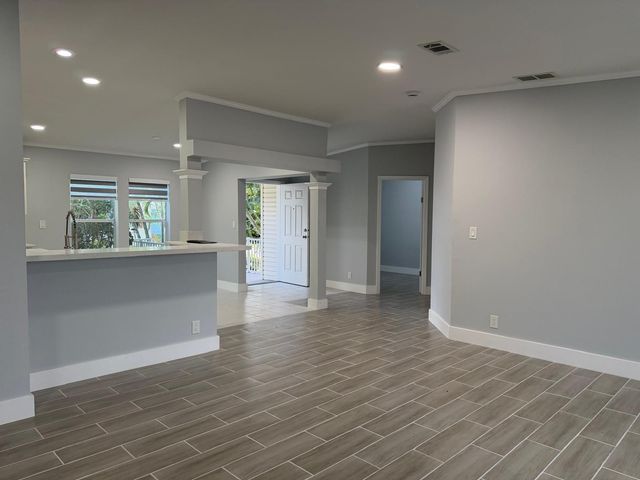 4165 3rd Court, Atlantis, FL 33462