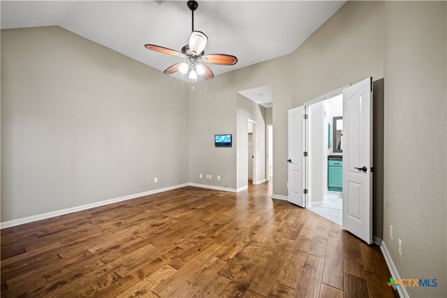 1121 Cypress Cove Road, Spring Branch, TX 78070