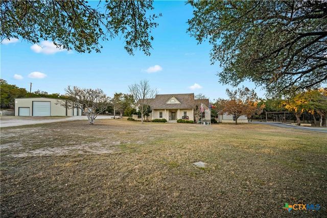 1121 Cypress Cove Road, Spring Branch, TX 78070
