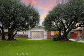 7333 Via Rio Nido, Downey, CA 90241