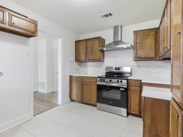 1502 Resistol Road, Garland, TX 75042