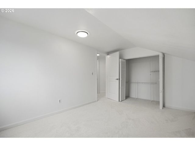 13841 Se HAMPSHIRE Ct, Happy Valley, OR 97086