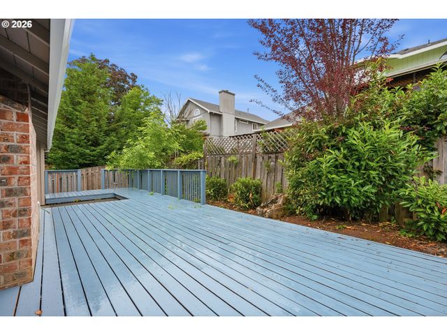 13841 Se HAMPSHIRE Ct, Happy Valley, OR 97086