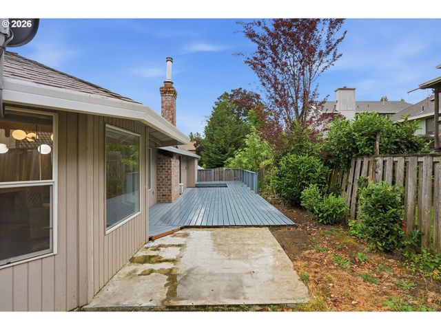 13841 Se HAMPSHIRE Ct, Happy Valley, OR 97086