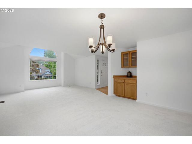 13841 Se HAMPSHIRE Ct, Happy Valley, OR 97086