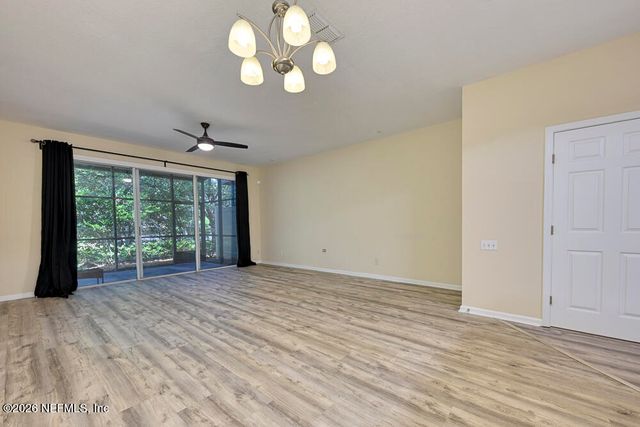 7546 SCARLET IBIS Lane, Jacksonville, FL 32256