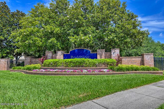 7546 SCARLET IBIS Lane, Jacksonville, FL 32256