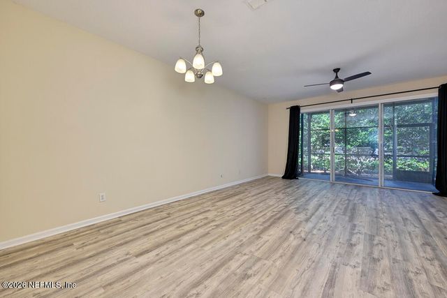 7546 SCARLET IBIS Lane, Jacksonville, FL 32256