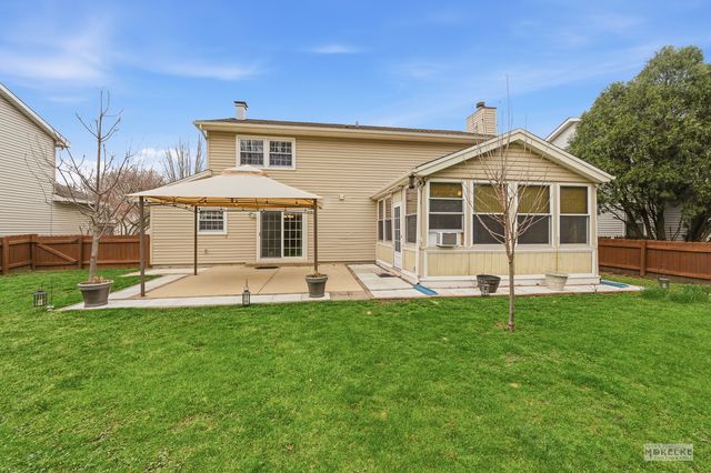 2499 Quail Court, Aurora, IL 60502