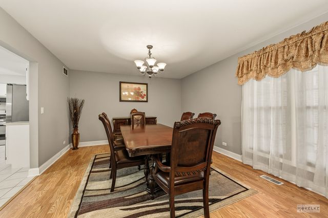 2499 Quail Court, Aurora, IL 60502