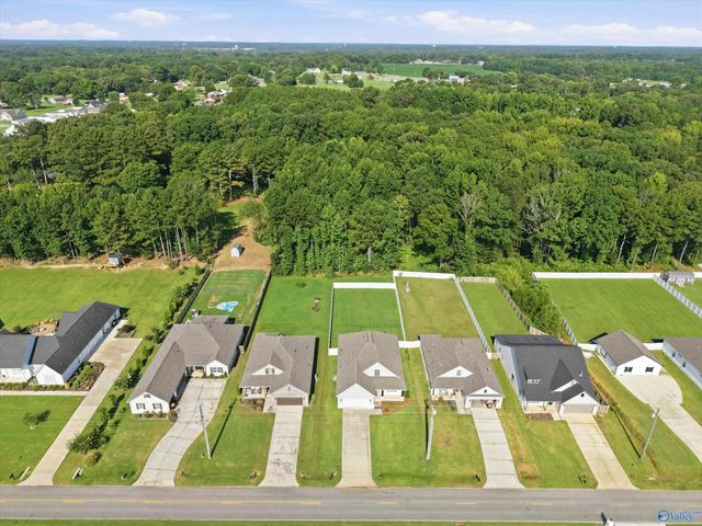 18113 Newby Chapel Road, Athens, AL 35613