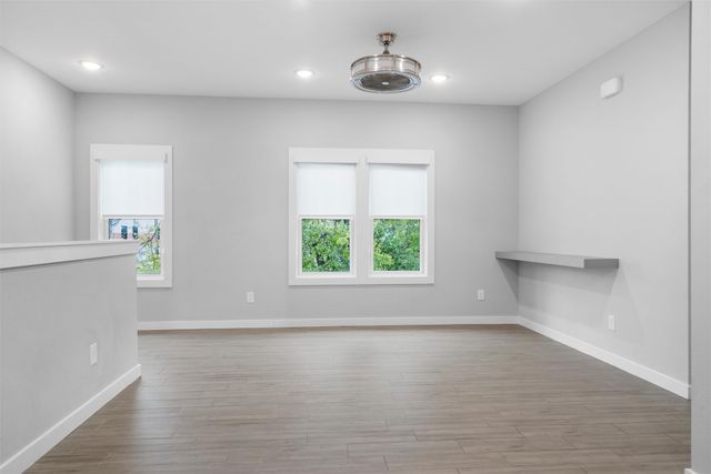 801 W Morphy Street, Fort Worth, TX 76104