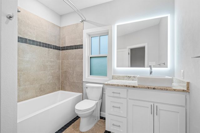 801 W Morphy Street, Fort Worth, TX 76104