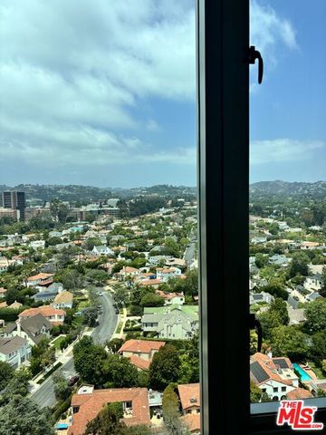 10727 Wilshire Boulevard 2002, Los Angeles, CA 90024