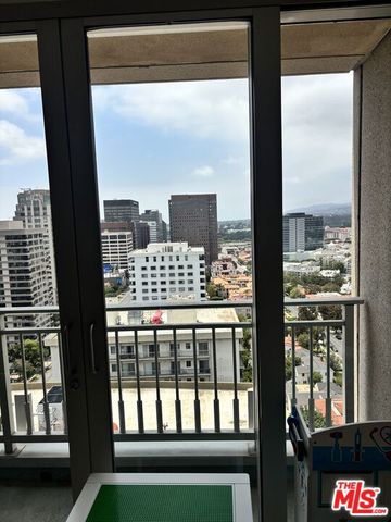 10727 Wilshire Boulevard 2002, Los Angeles, CA 90024