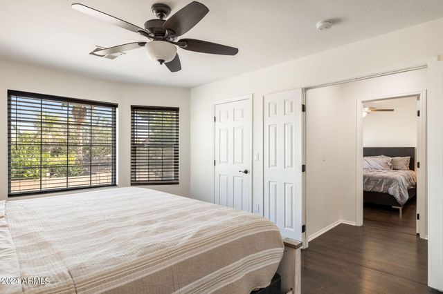 7515 E Laguna Azul Avenue, Mesa, AZ 85209