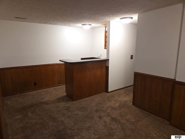 804 E Cary Street, Papillion, NE 68046