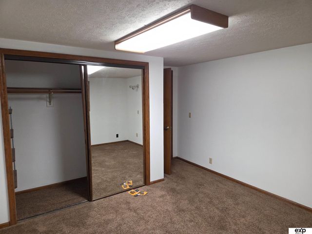 804 E Cary Street, Papillion, NE 68046