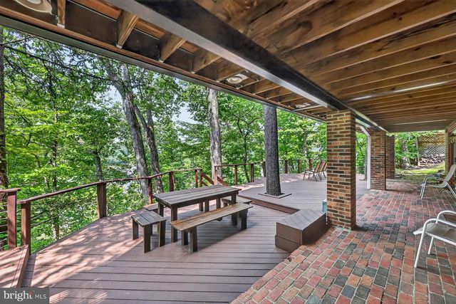 2758 BON HAVEN LN, Annapolis, MD 21401