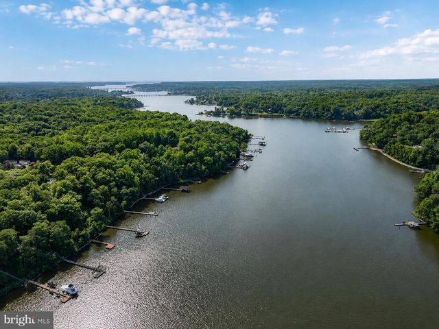 2758 BON HAVEN LN, Annapolis, MD 21401
