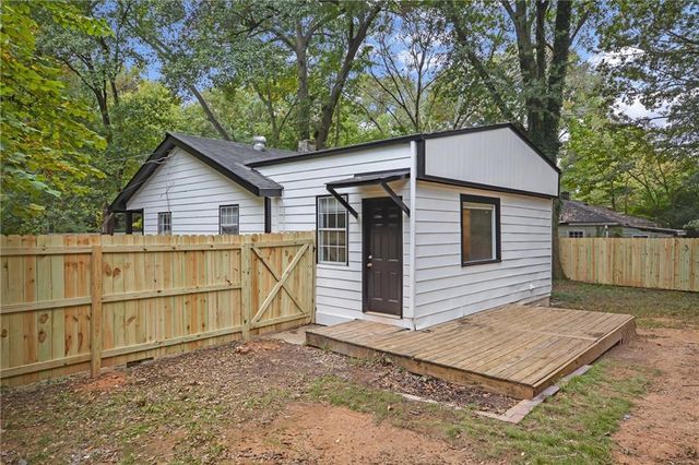1877 Sumter Street NW, Atlanta, GA 30318
