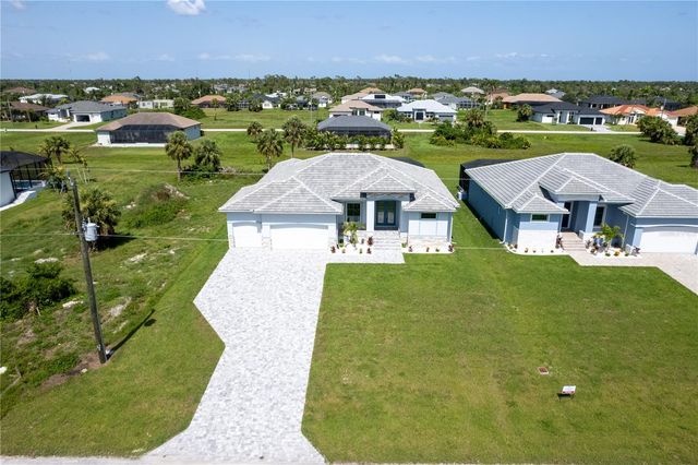 221 ROTONDA BOULEVARD S, Rotonda West, FL 33947