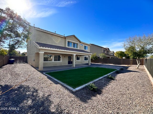2974 E POWELL Way, Gilbert, AZ 85298