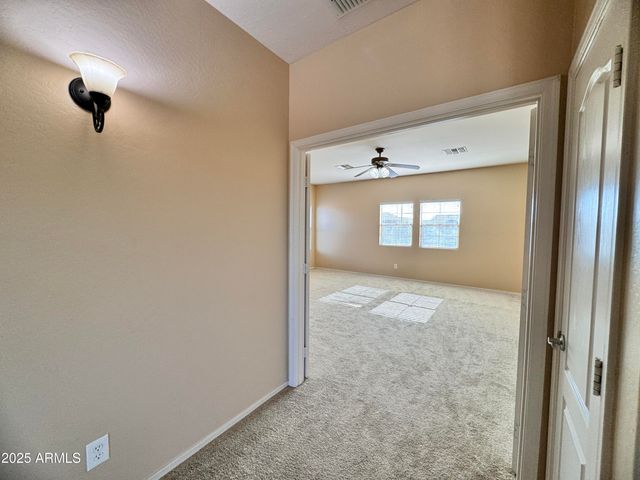 2974 E POWELL Way, Gilbert, AZ 85298