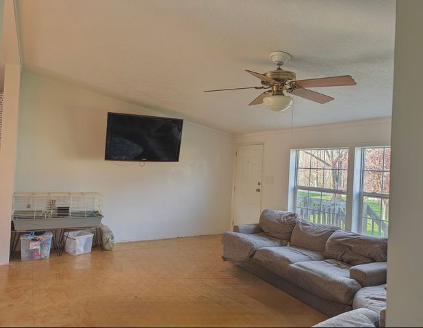 1088 PARKSIDE Drive, Erie, PA 16511