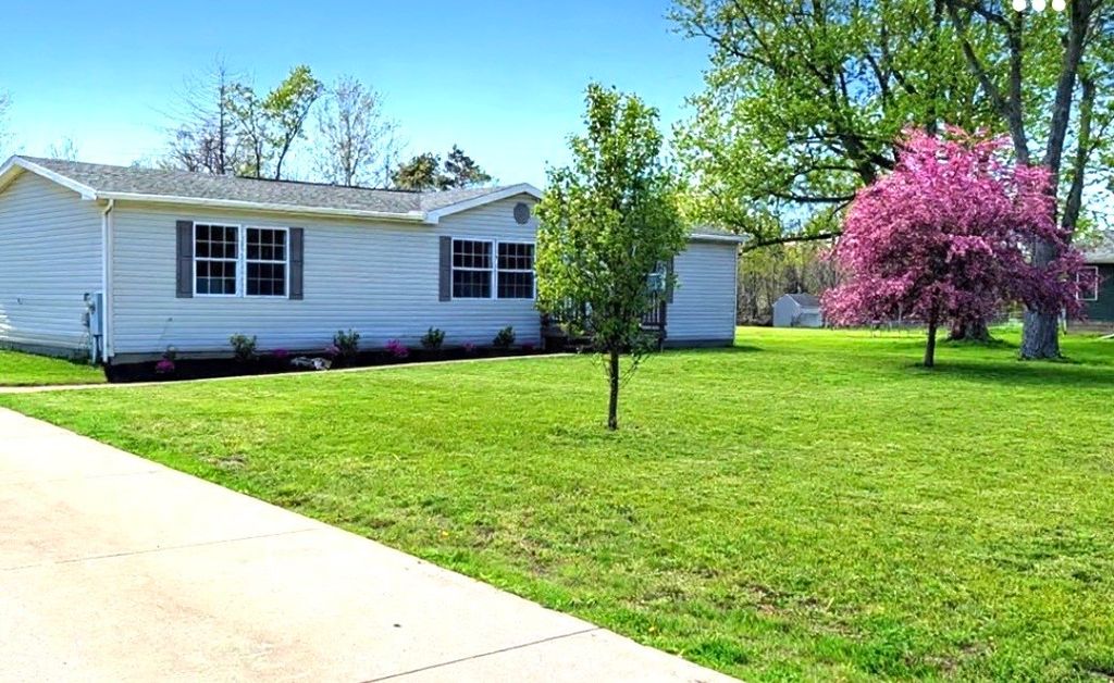 1088 PARKSIDE Drive, Erie, PA 16511