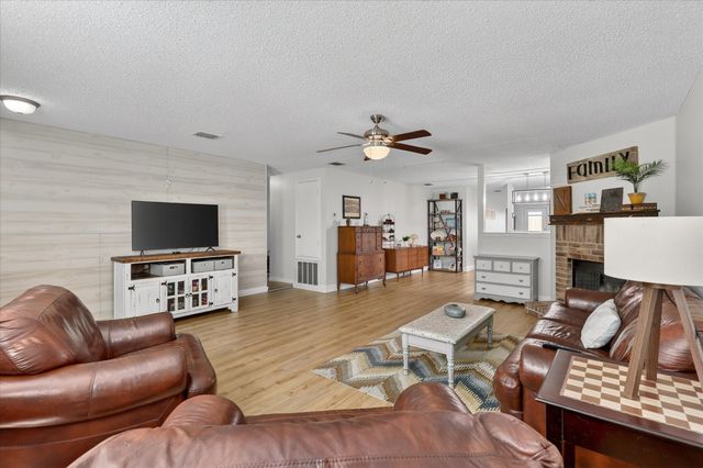 736 Granite Ridge Drive, Fort Worth, TX 76179