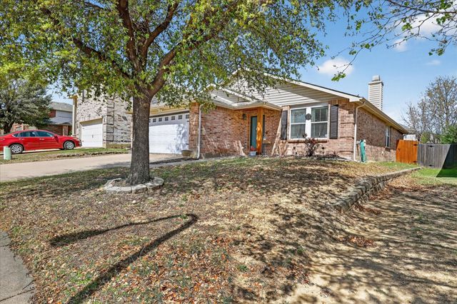 736 Granite Ridge Drive, Fort Worth, TX 76179