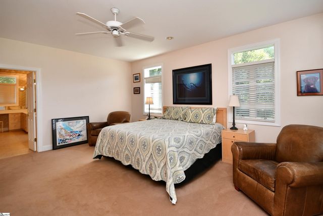 320 Richwood Down Drive, Laurens, SC 29360