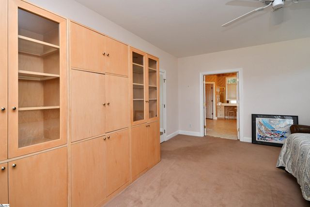 320 Richwood Down Drive, Laurens, SC 29360