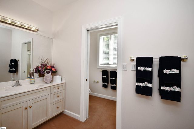 320 Richwood Down Drive, Laurens, SC 29360