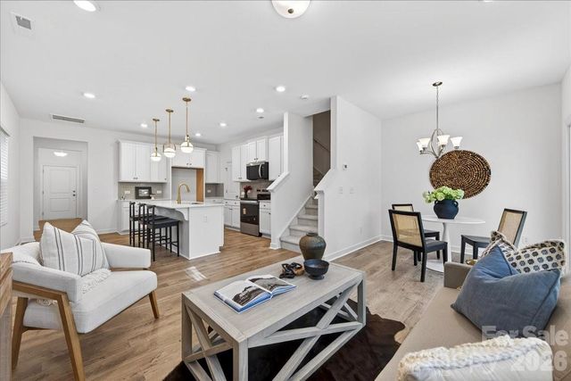 1432 Anderson Street, Charlotte, NC 28205