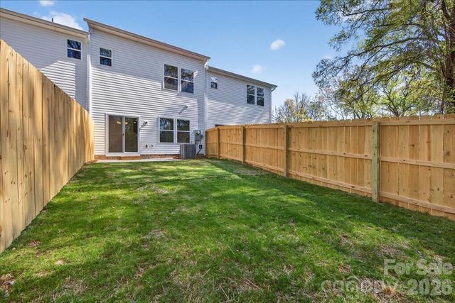 1432 Anderson Street, Charlotte, NC 28205