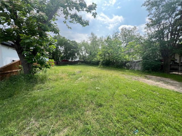 4126 Esmalda Street, Dallas, TX 75212