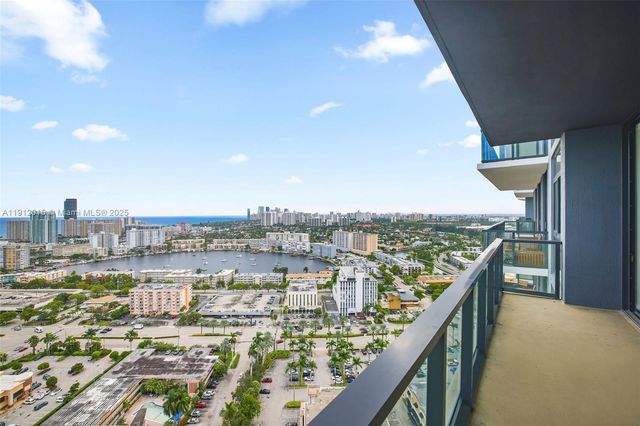 101 Diplomat Pkwy 2604, Hallandale Beach, FL 33009