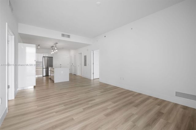 101 Diplomat Pkwy 2604, Hallandale Beach, FL 33009